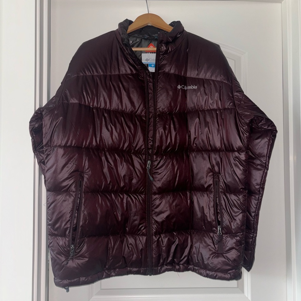 Columbia Burgundy Puffer Jacket for men!